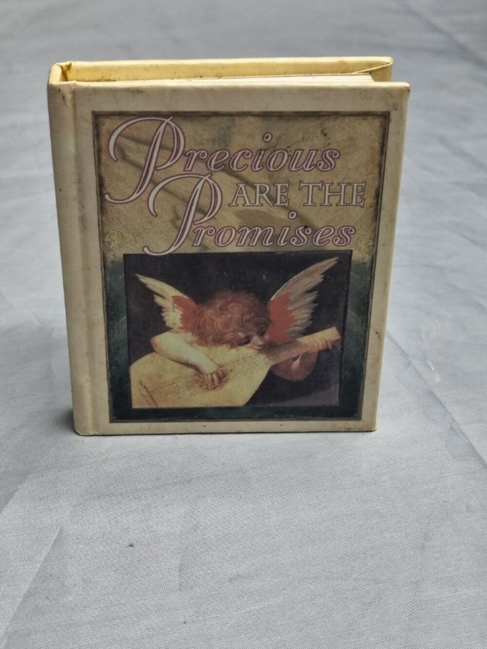 Precious Are the Promises Miniature Paul C. Brownlow 1993 Printed in Singapore